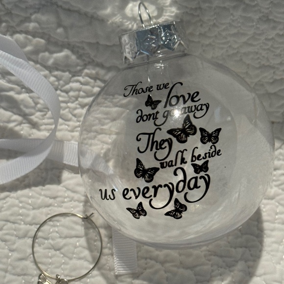 Memorial Christmas Ornament Angel Sympathy Remembrance Ball Feathers 🪽Angel NEW - Picture 4 of 16